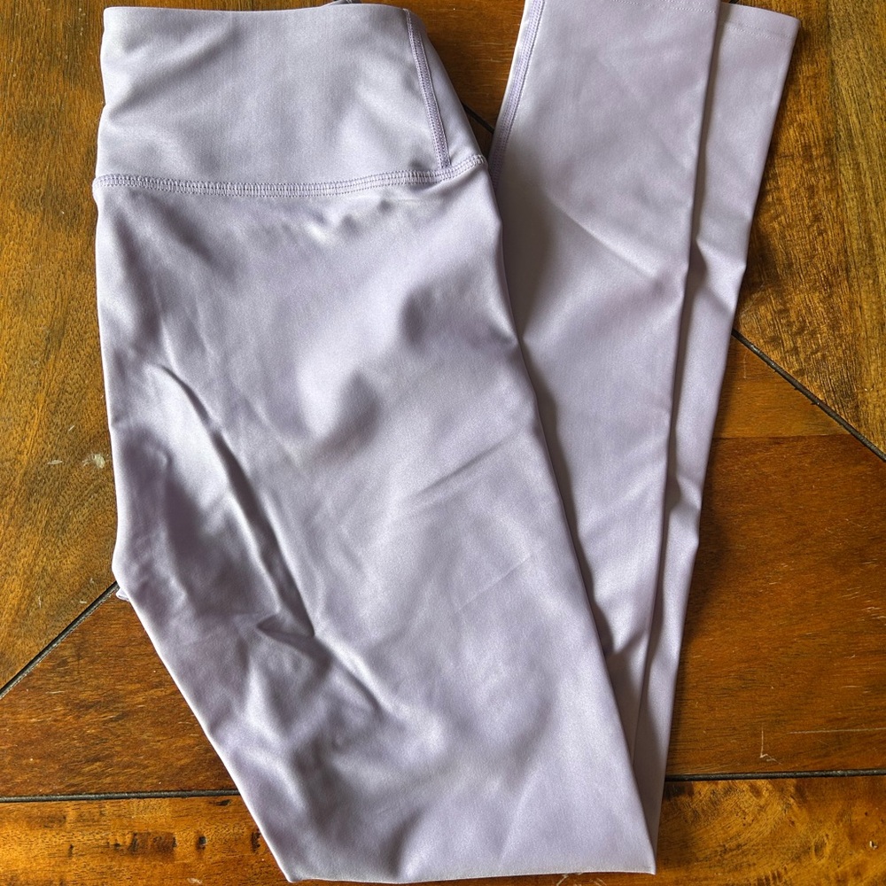 Noli Soft Lavender High-Waist Leggings